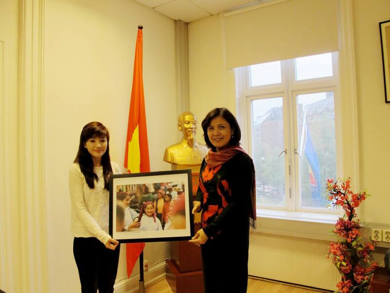 Triển lãm ảnh gây quỹ từ thiện